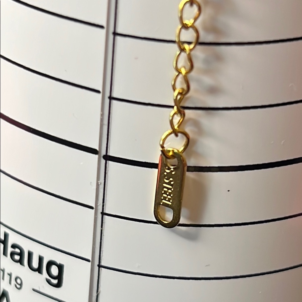 18K Gold Plated SS Dainty Beaded Bracelet with a Heart - Picture 4 of 4